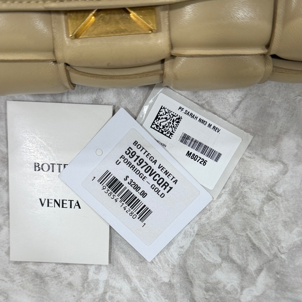 Bottega Veneta Tan Padded Crossbody Bag - Picture 2 of 6